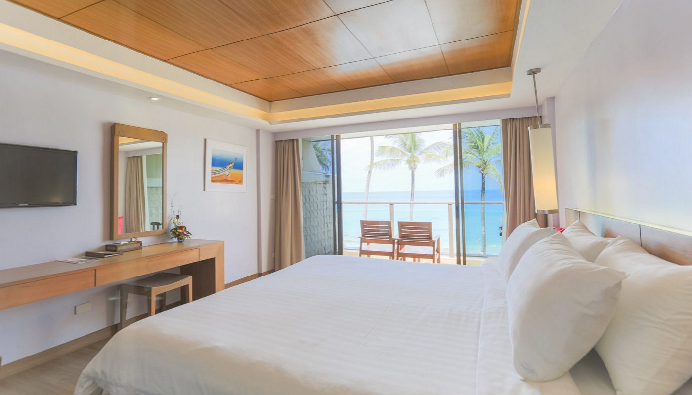 Deluxe Sea View Room at Beyond Resort Karon